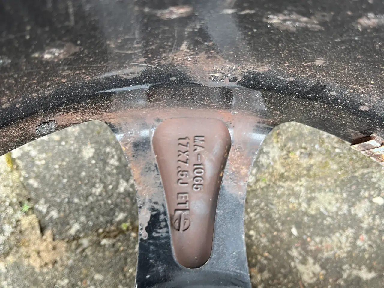 Billede 3 - 17" aluhjul Passat 3C