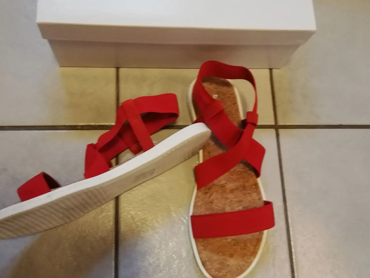 Billede 1 - RedGreen Sandaler Rød Elastik