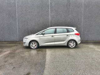 Kia Carens 1,6 GDI Family Plus 135HK 6g