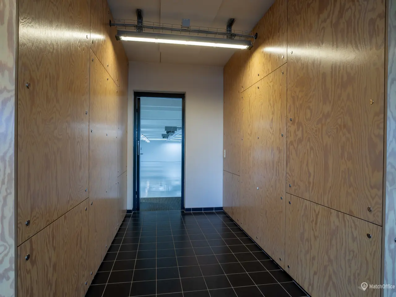 Billede 9 - 1503-14: Roholmsvej 12A - 1.670 m2