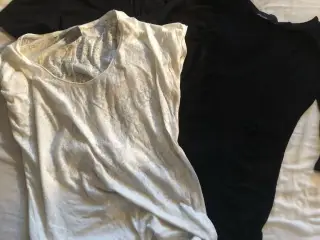 Bluser og t-shirt