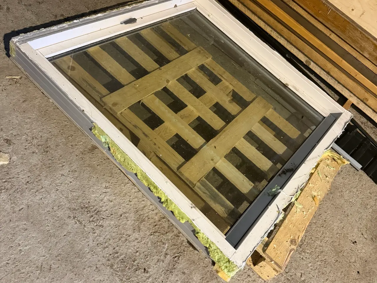 Billede 1 - Stort vindue og 2 stk glas