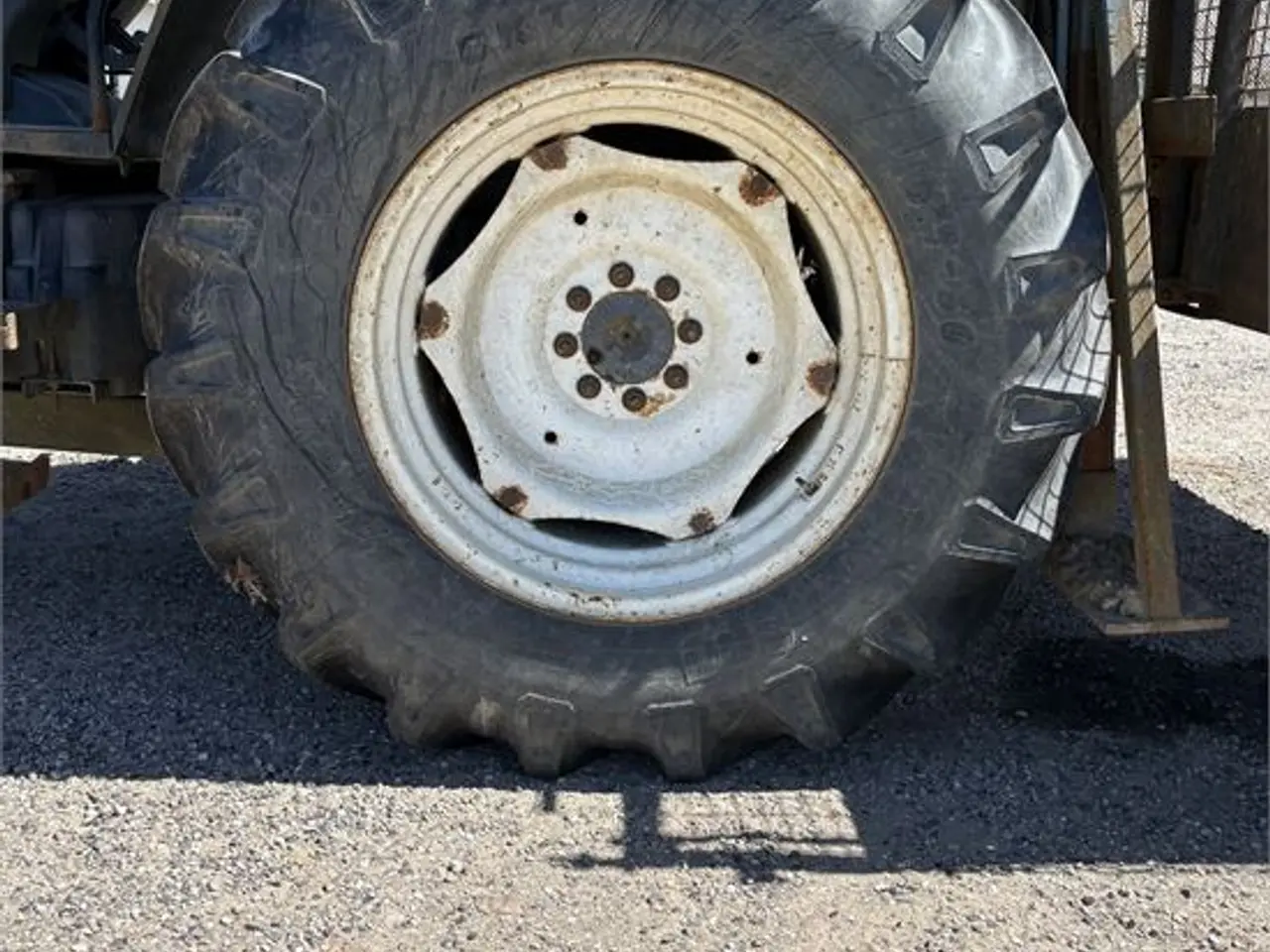 Billede 17 - New Holland 4635 - 8 m