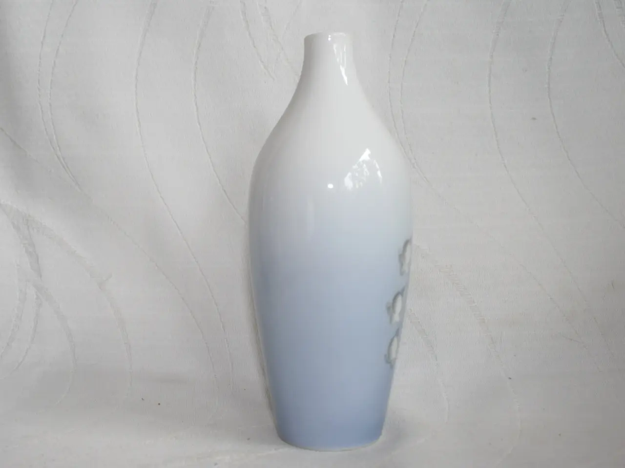Billede 4 - Vase med liljekonval fra bing og Grøndahl