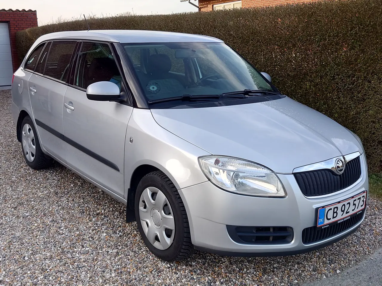 Billede 8 - Ny serviceret og ny synet velholdt familie bil.