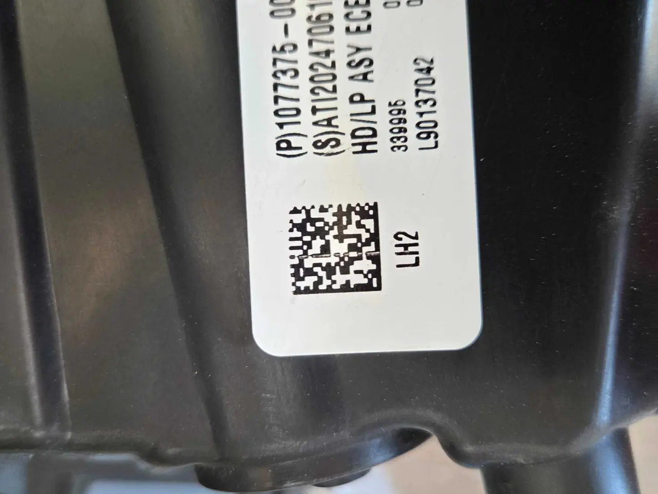 Billede 2 - Tesla 3 2019 v forlygte 107З75-00-С