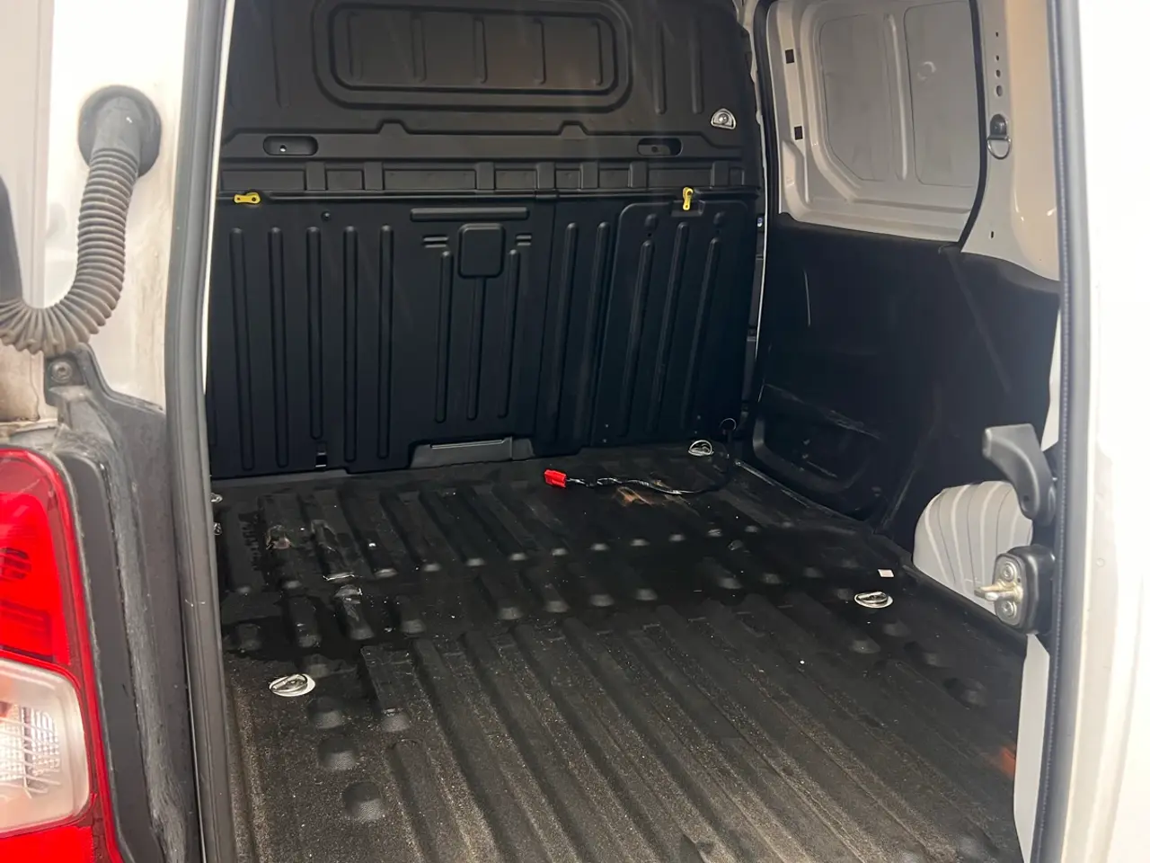 Billede 8 - Fin OPEL COMBO 1,5 BlueHDI 102 L1