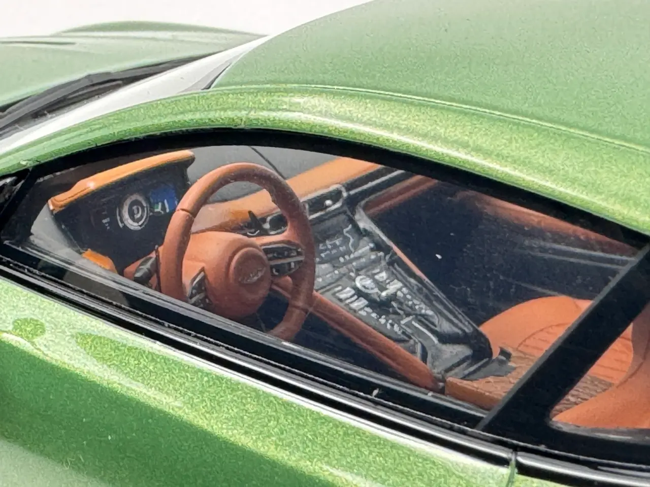 Billede 5 - 2023 Aston Martin DB12 - 1:18