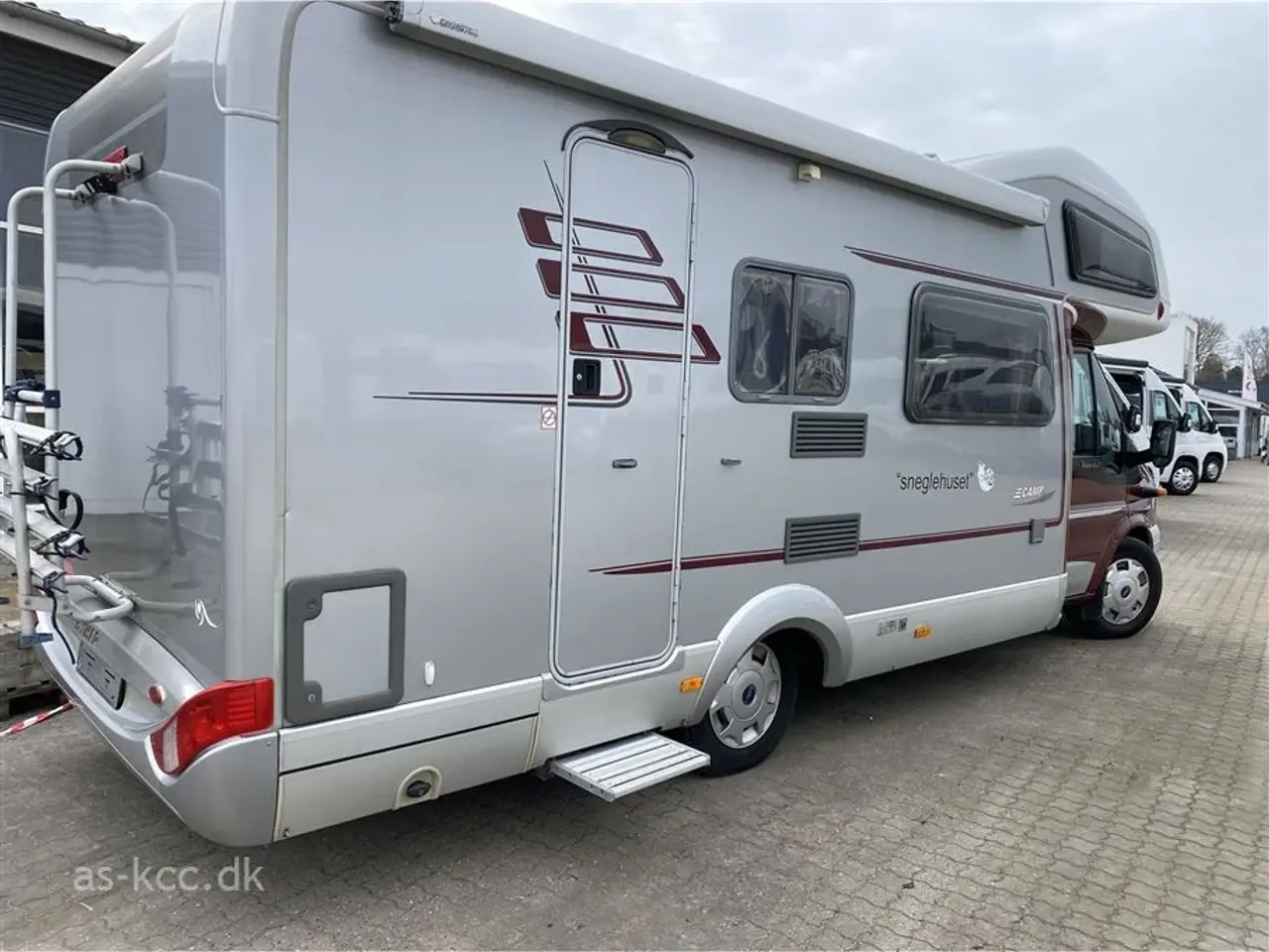 Billede 2 - 2008 - Hymer Camp   Hymer autocamper med 6 selepladser.