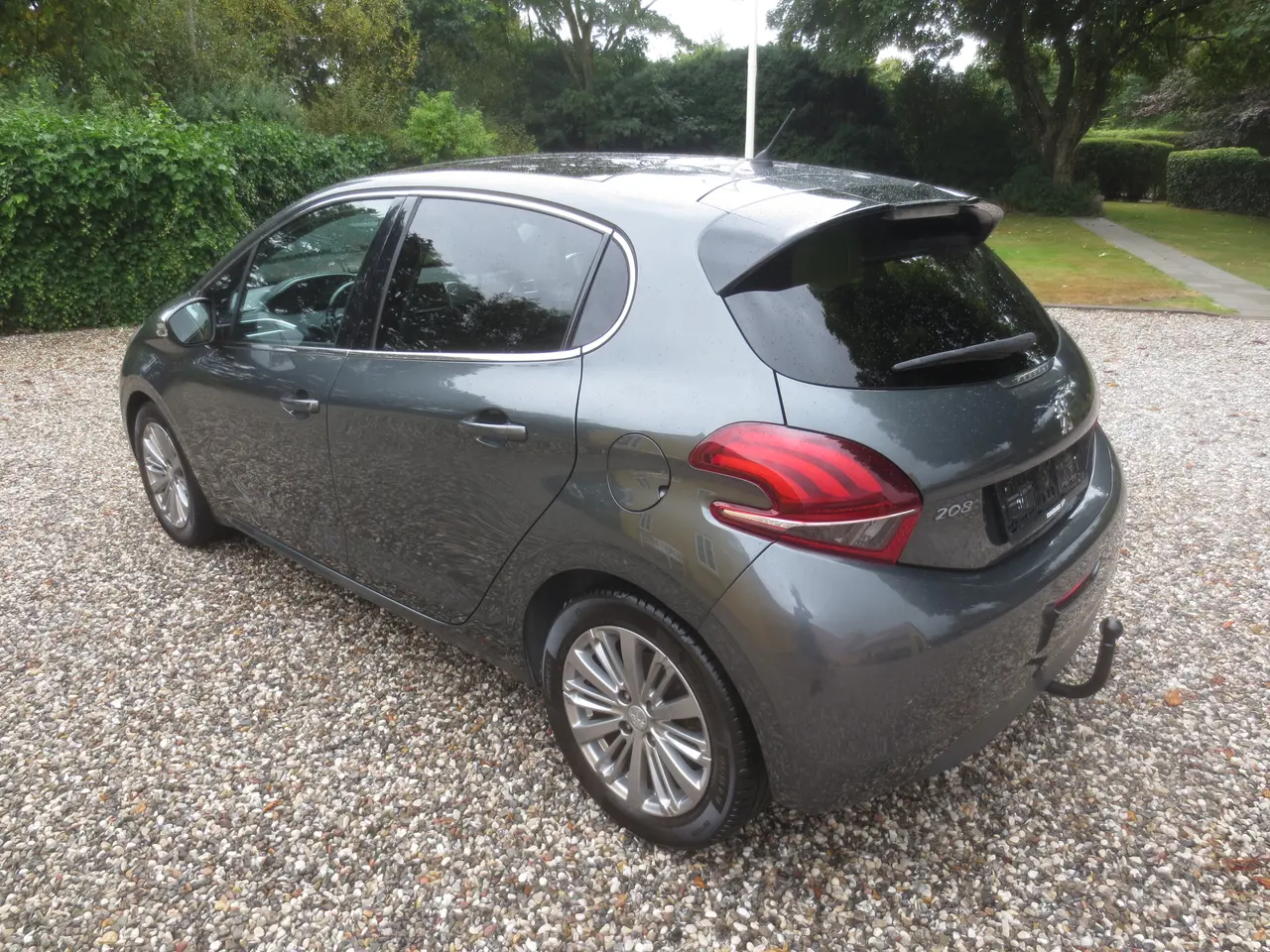 Billede 12 - Peugeot 208 1.6 HDi år 17. Nysynet.
