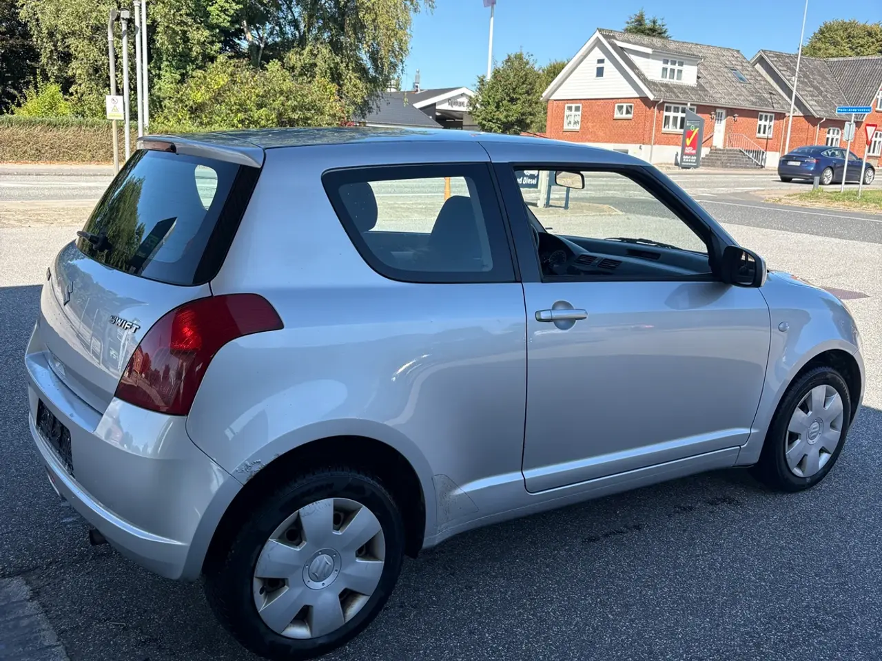 Billede 4 - 🚗 Suzuki Swift 1.3 benzin – 92 HK – årgang 2005