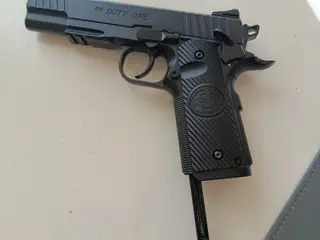 Airsoft næsten ny