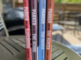 Tegneserieromanen Parker på 4 bøger