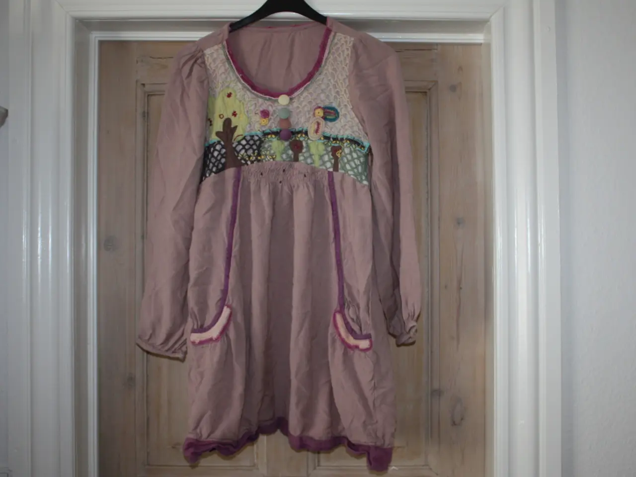 Billede 1 - Kjole str. S 100% viscose