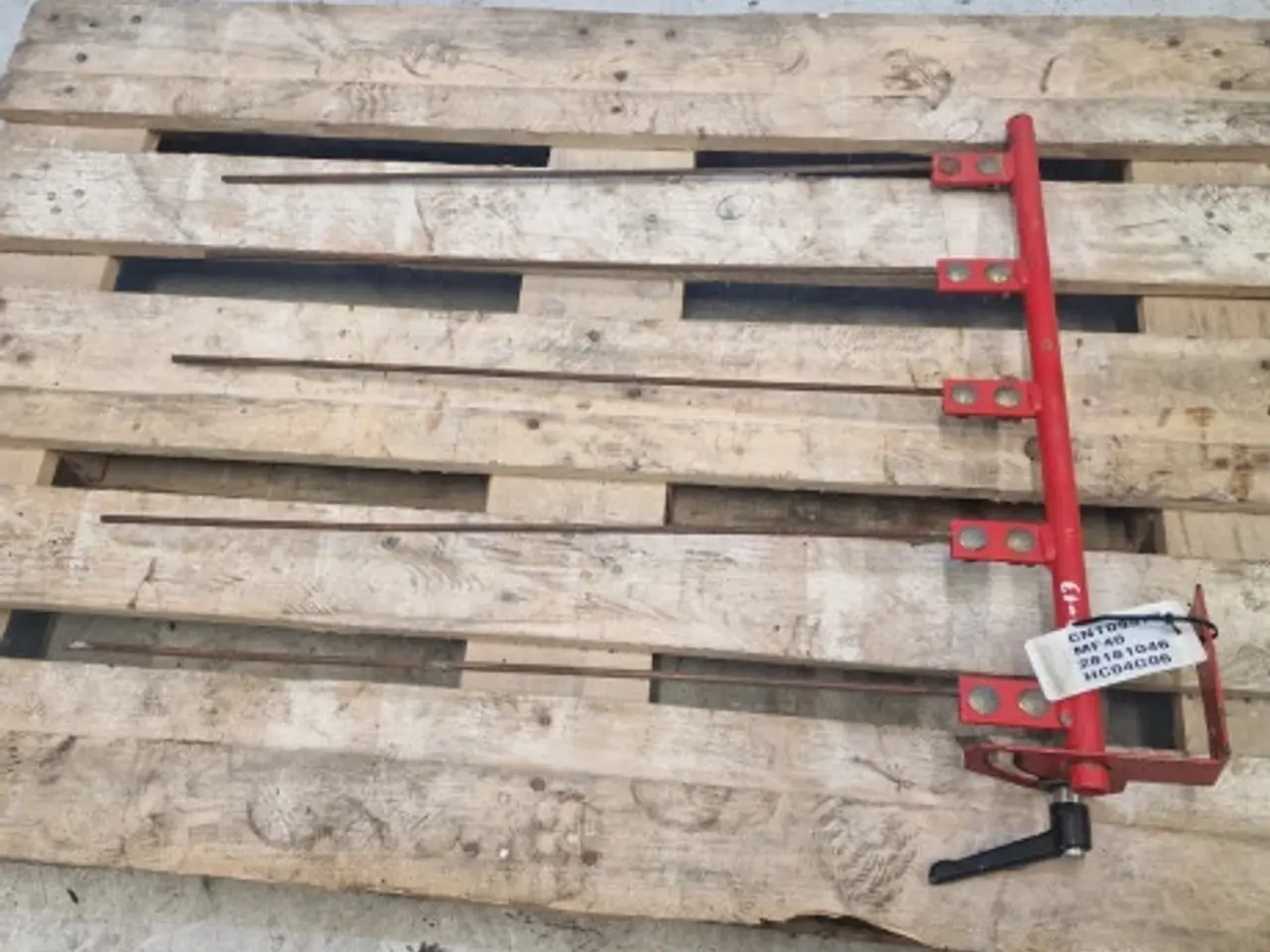 Billede 2 - Massey Ferguson 40 Hængselrør 28181527
