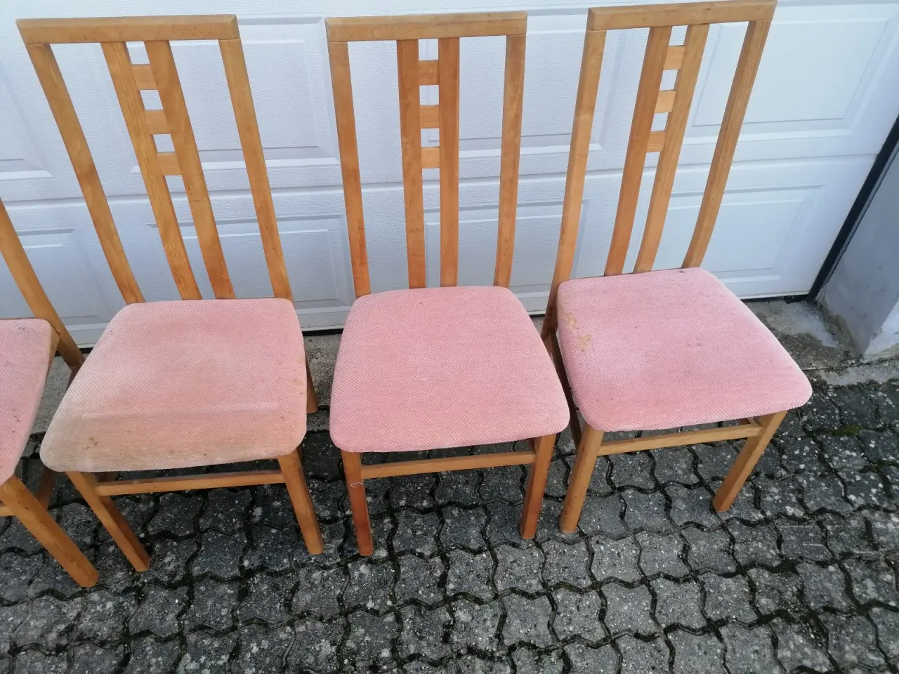 Billede 3 - Spisebordsstole Massiv Træ