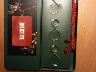 Golden Christmas juleklips æske med 3 stk små.Ny