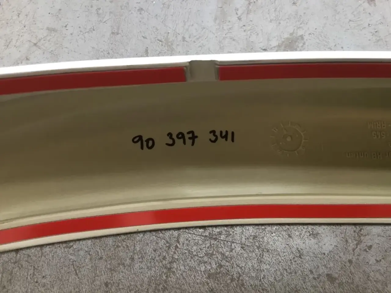 Billede 3 - Opel Astra F Hækspoiler