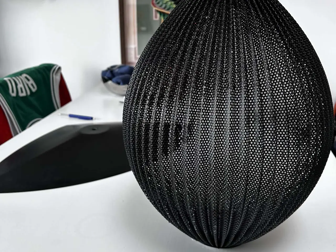 Billede 4 - GUBI Sattelite Pendant - Sort