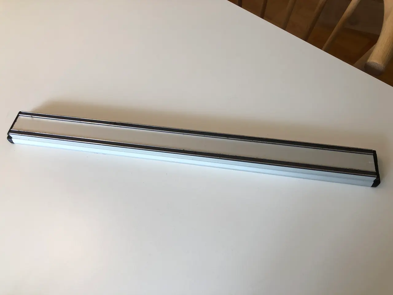 Billede 2 - Knivmagnet i aluminium