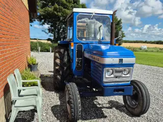 Leyland 272 