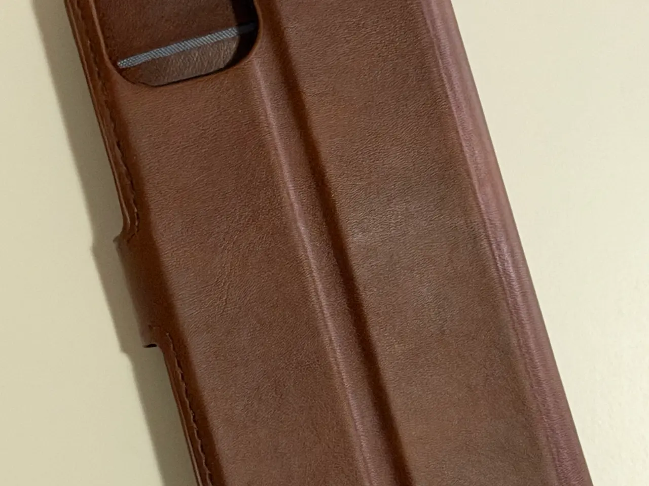Billede 2 - Læderitui for iPhone14