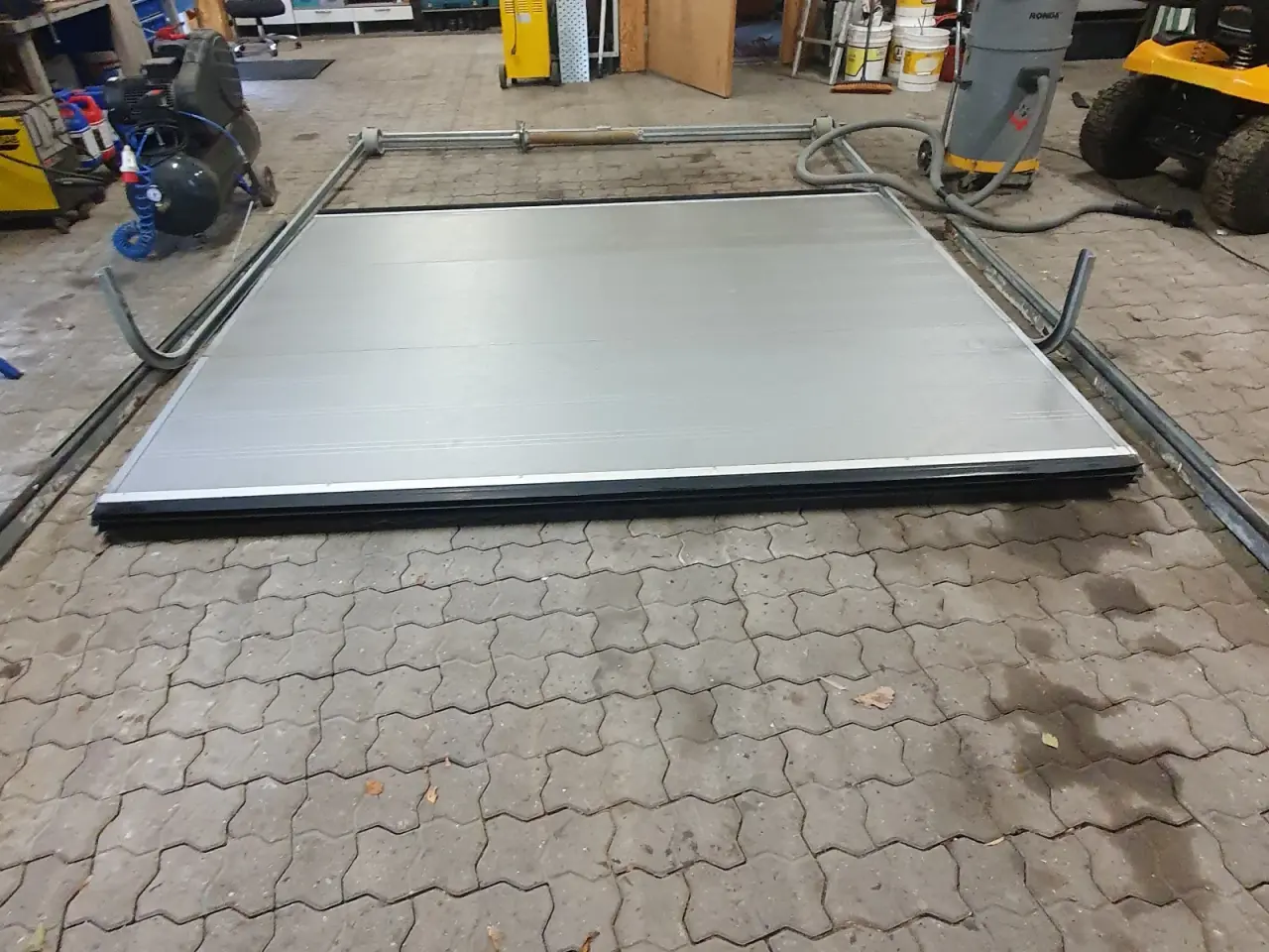 Billede 1 - Nassau garageport