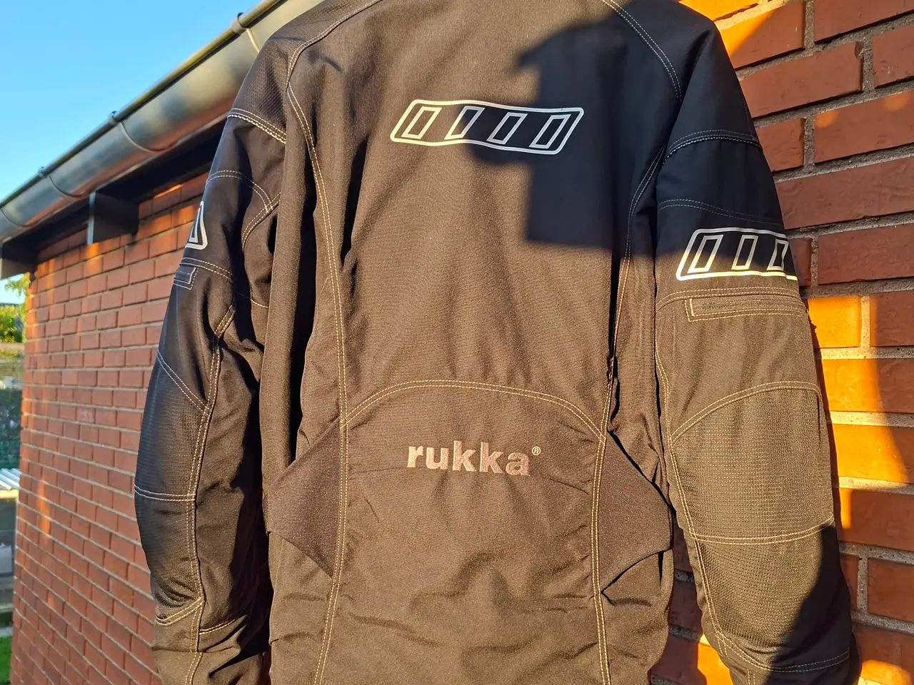 Billede 3 - Rukka bukser og jakke