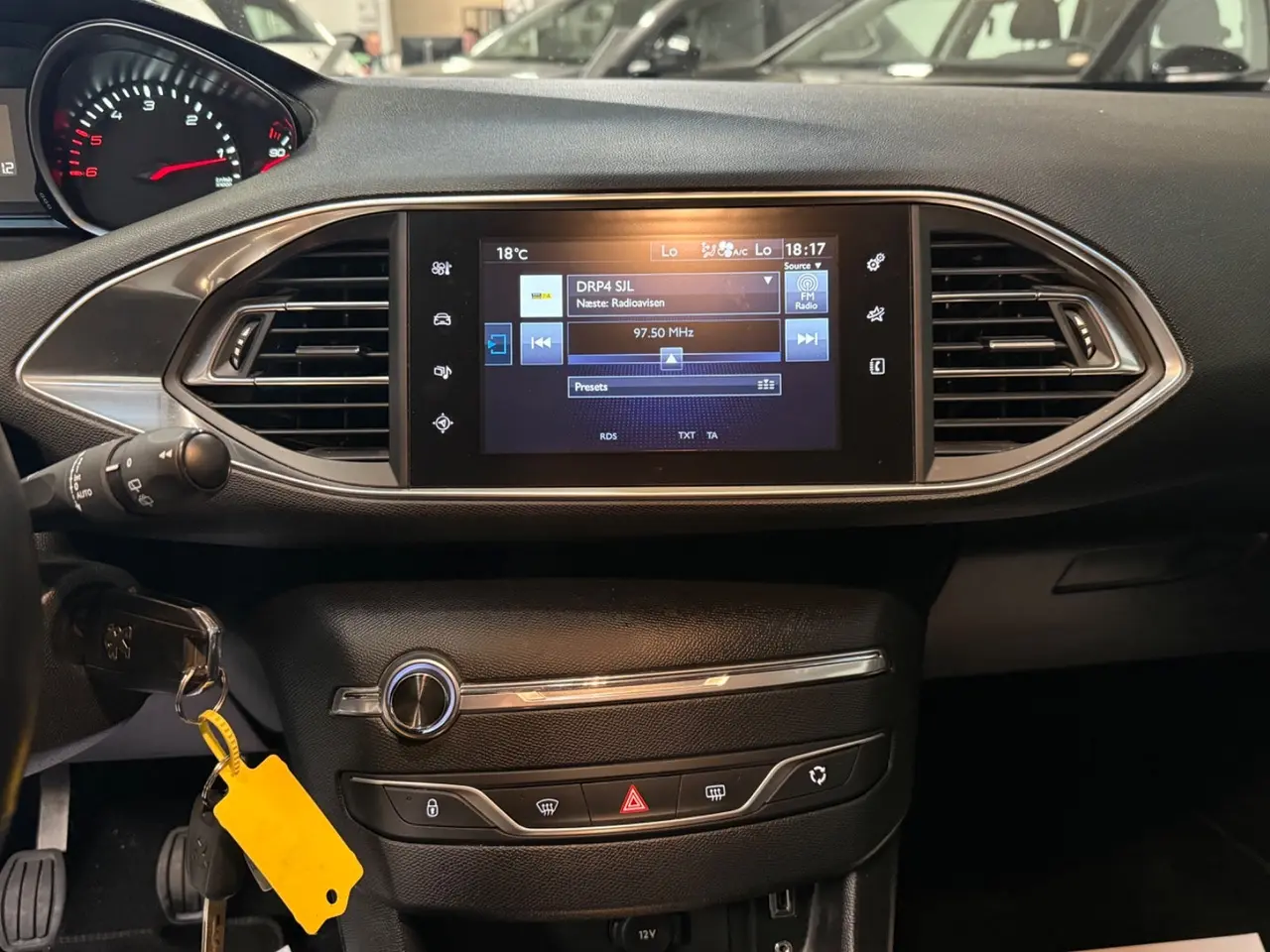 Billede 7 - Peugeot 308 1,6 BlueHDi 120 Style Limited SW