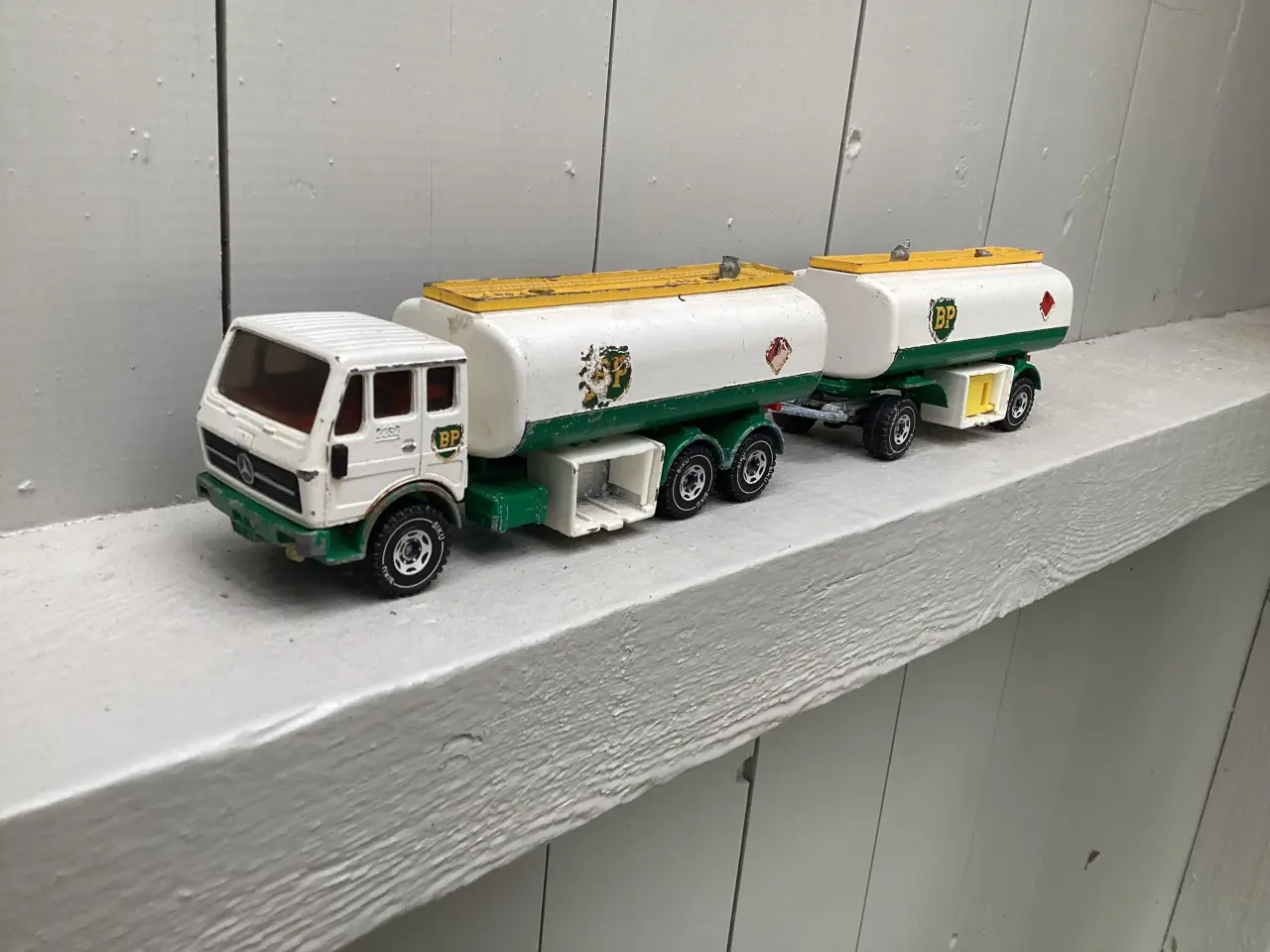 Billede 1 - SIKU, tankvogn m hænger, BP