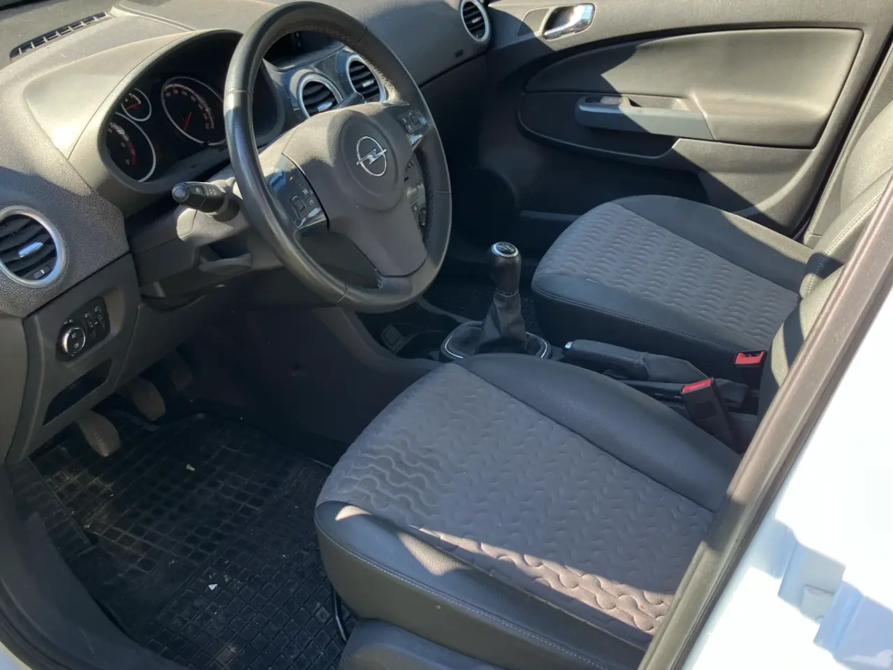 Billede 6 - Opel corsa 1,3 CDTi 95 Cosmo eco