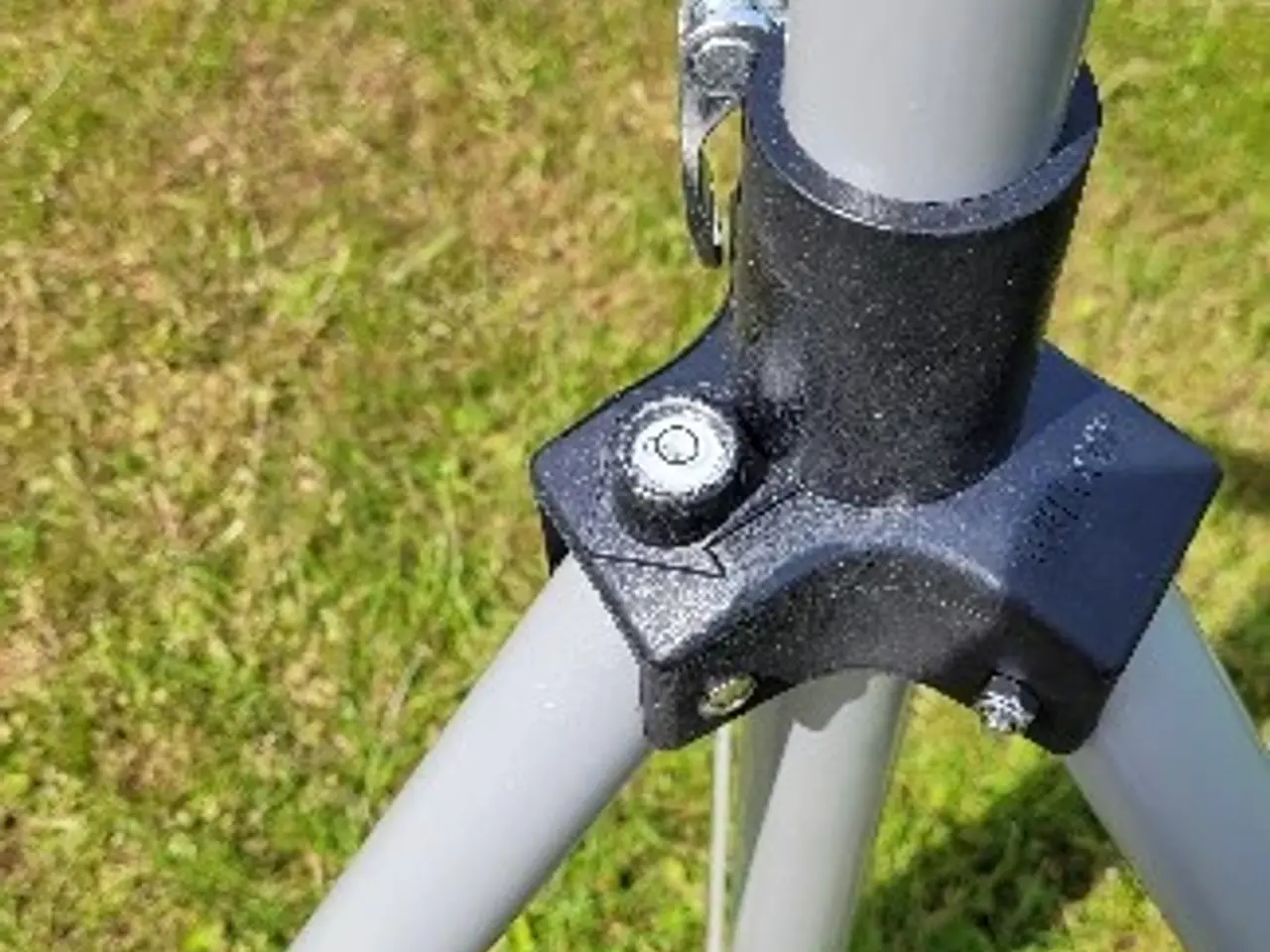 Billede 2 - Flatdisk satellitantenne med stativ