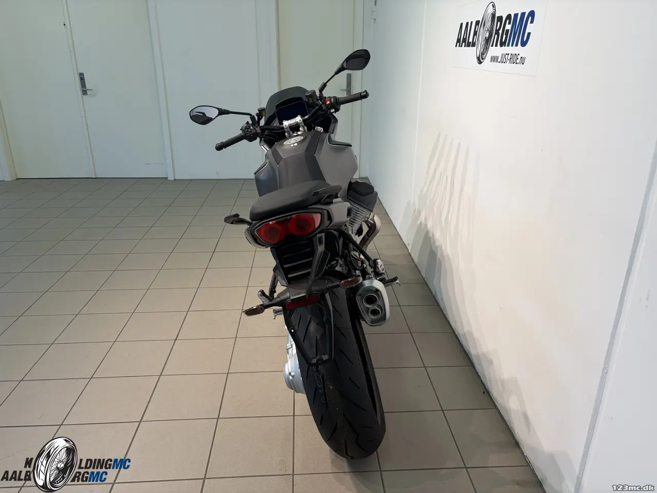 Billede 8 - Moto Guzzi V100 Mandello GRIGIO TITANIO