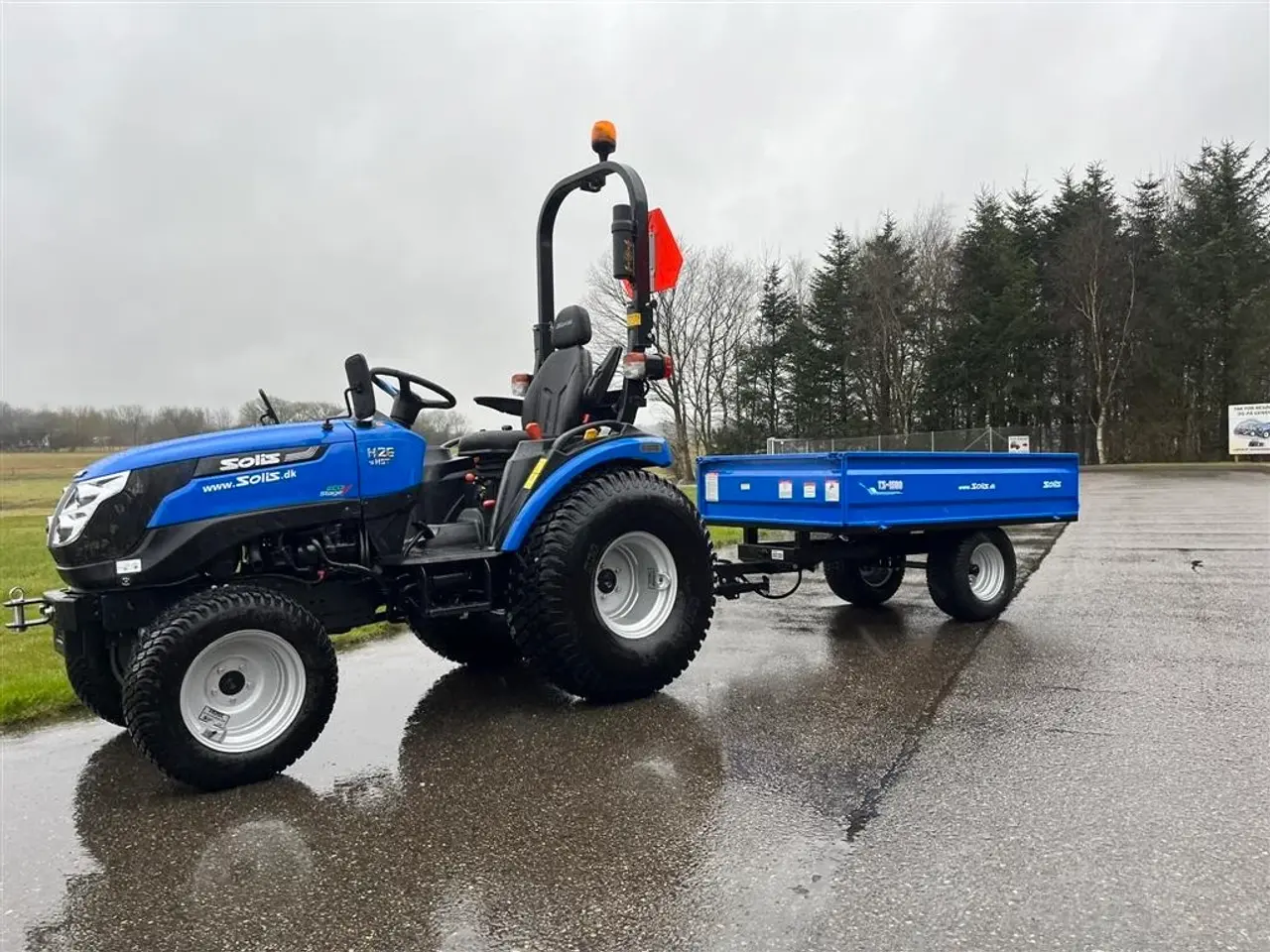 Billede 7 - Solis TS1500 tipvogn med bagtip, aftagelige sider og fine brede dæk.