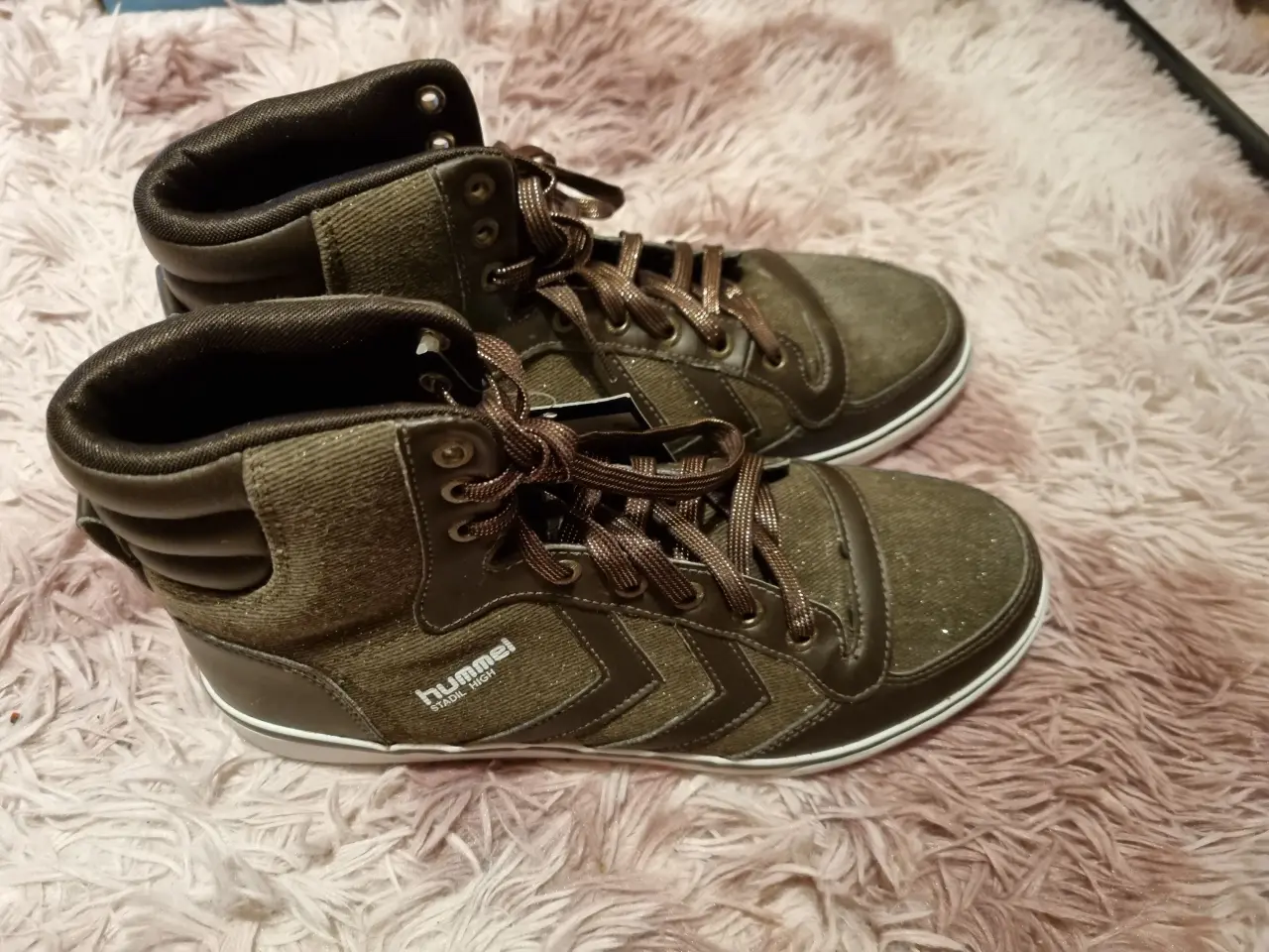 Billede 2 - Sneakers Hummel