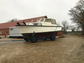 Motorbåd Winga 30