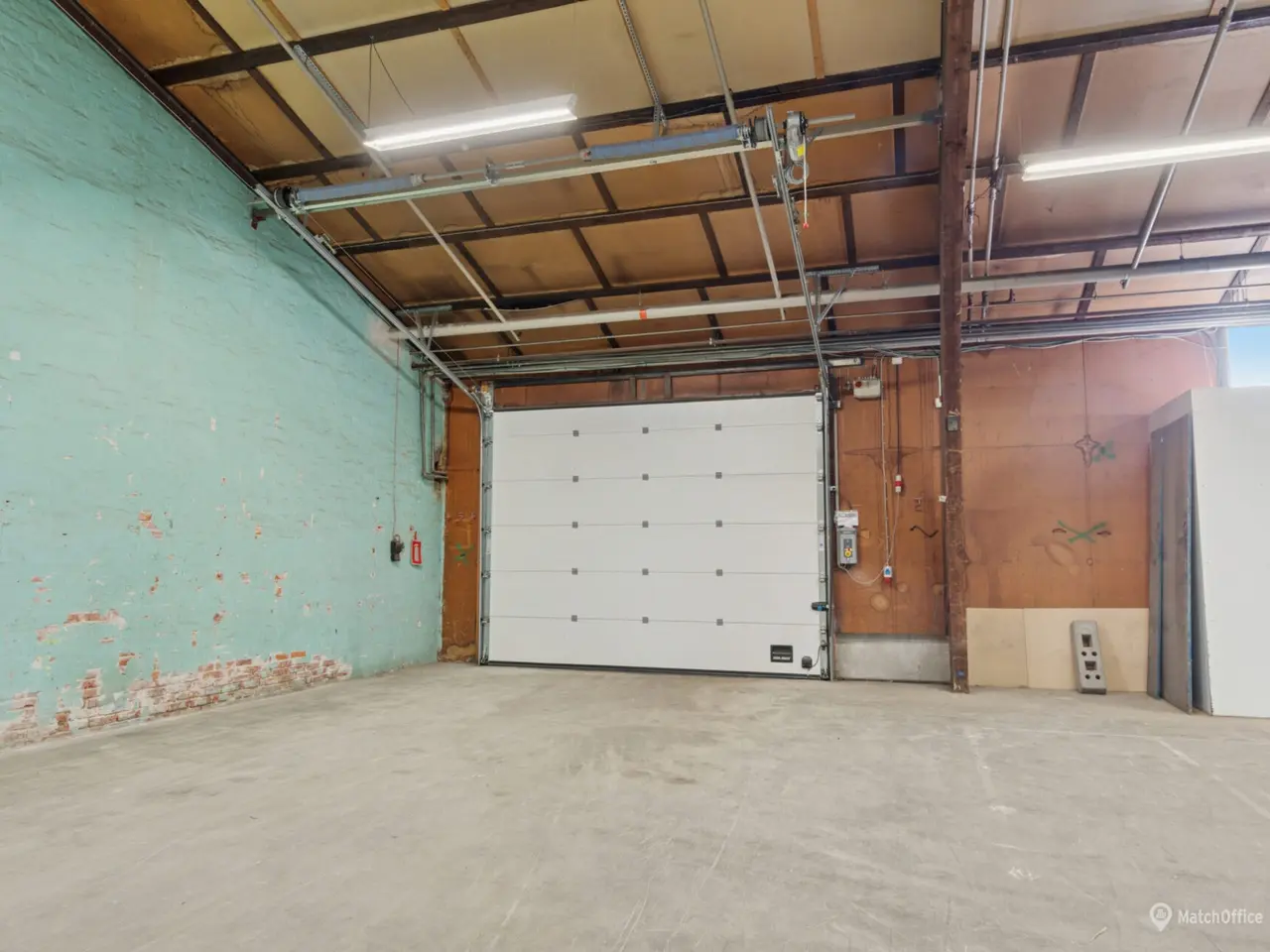 Billede 13 - 2.545 m² højloftet lager i Glostrup