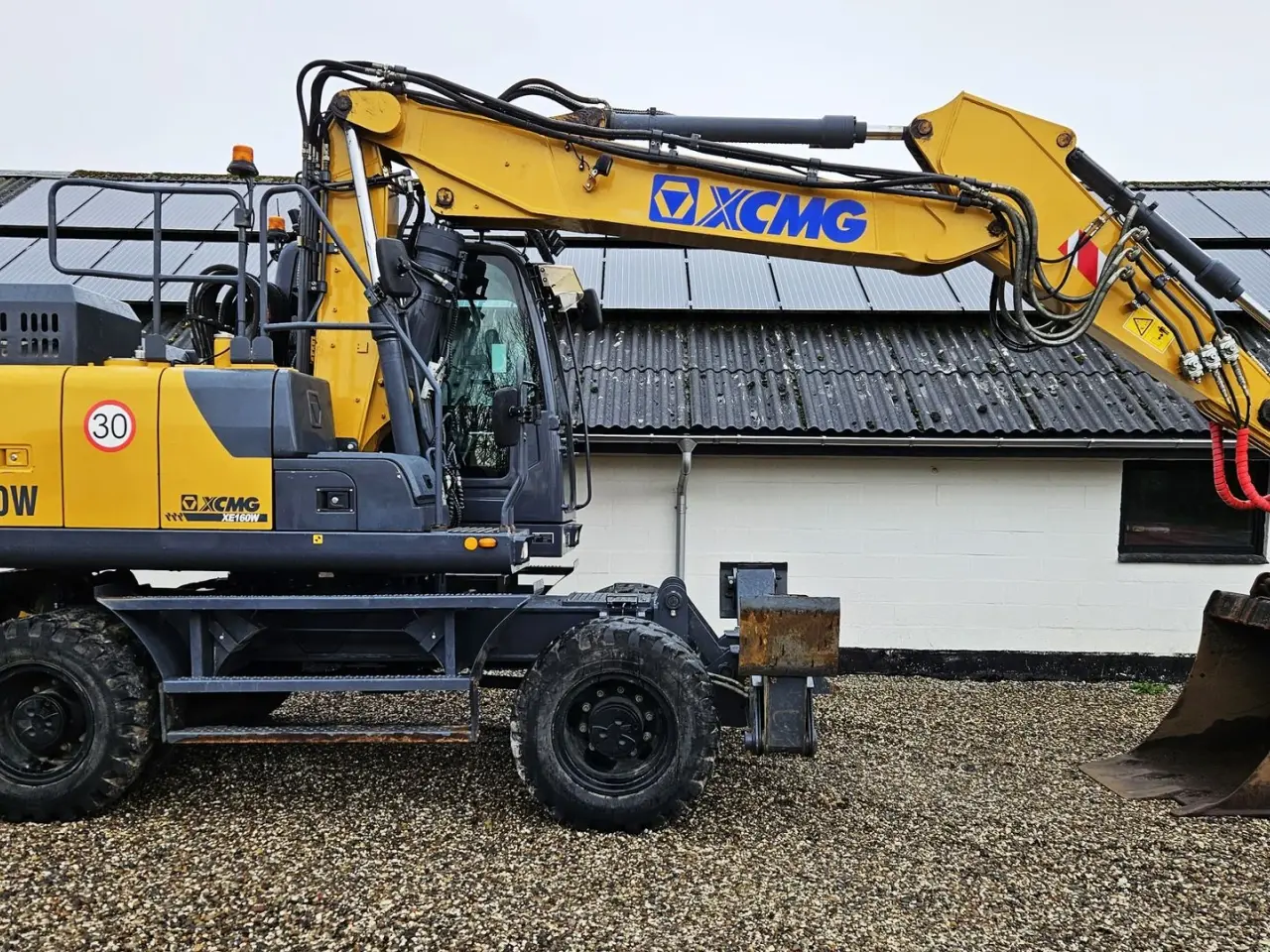Billede 1 - XCMG XE160W hjulgraver / tiltrotator / meget udstyr / 3500 timer
