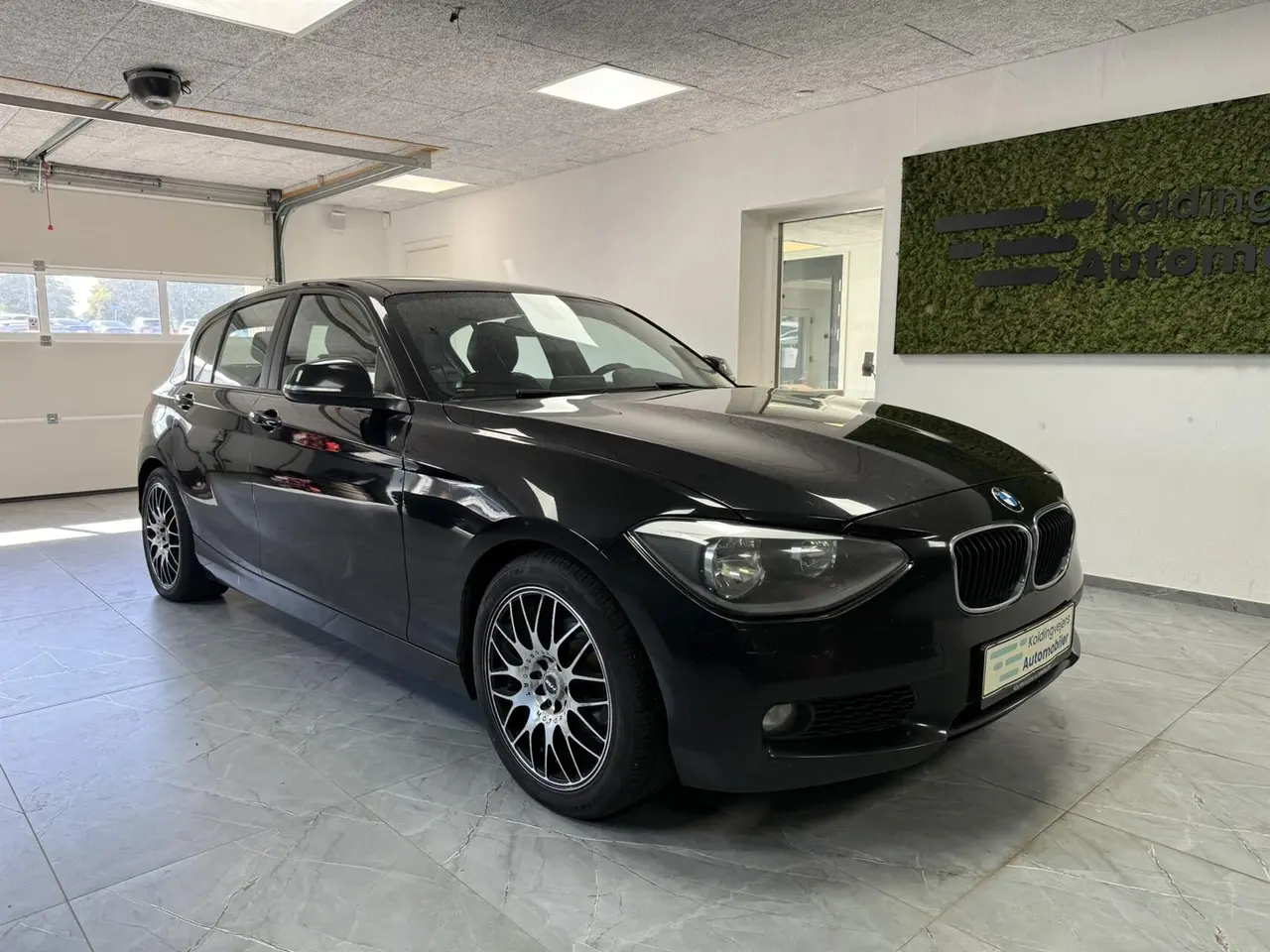 Billede 1 - BMW 116d 1,6 EfficientDyn. Mild hybrid 116HK 5d 6g