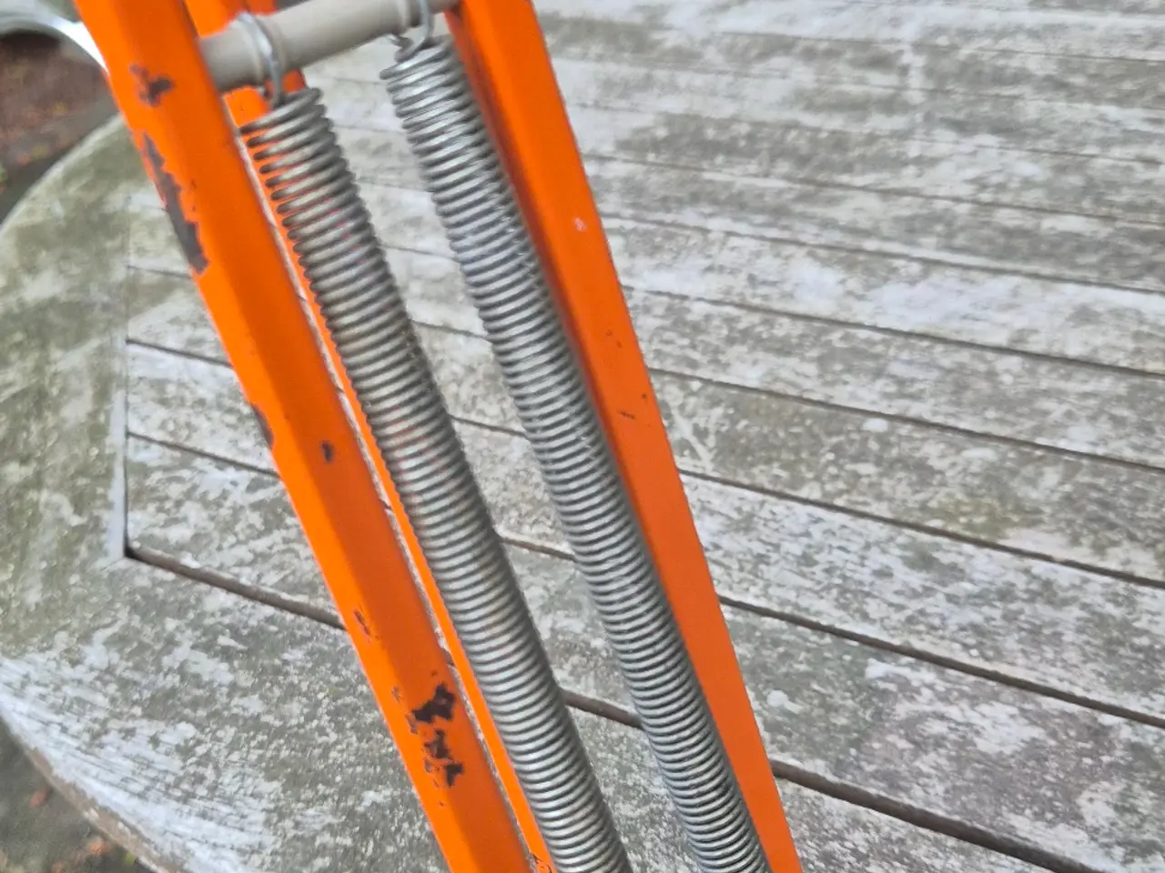 Billede 11 - Rustik og solid orange arkitektlampe