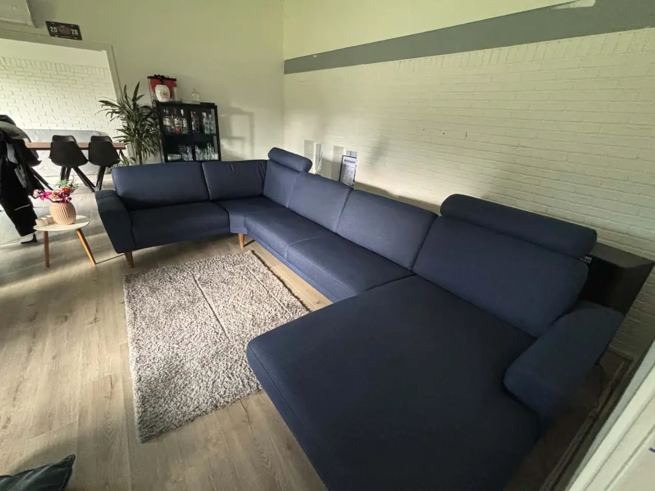 Billede 1 - Stor dejlig sofa