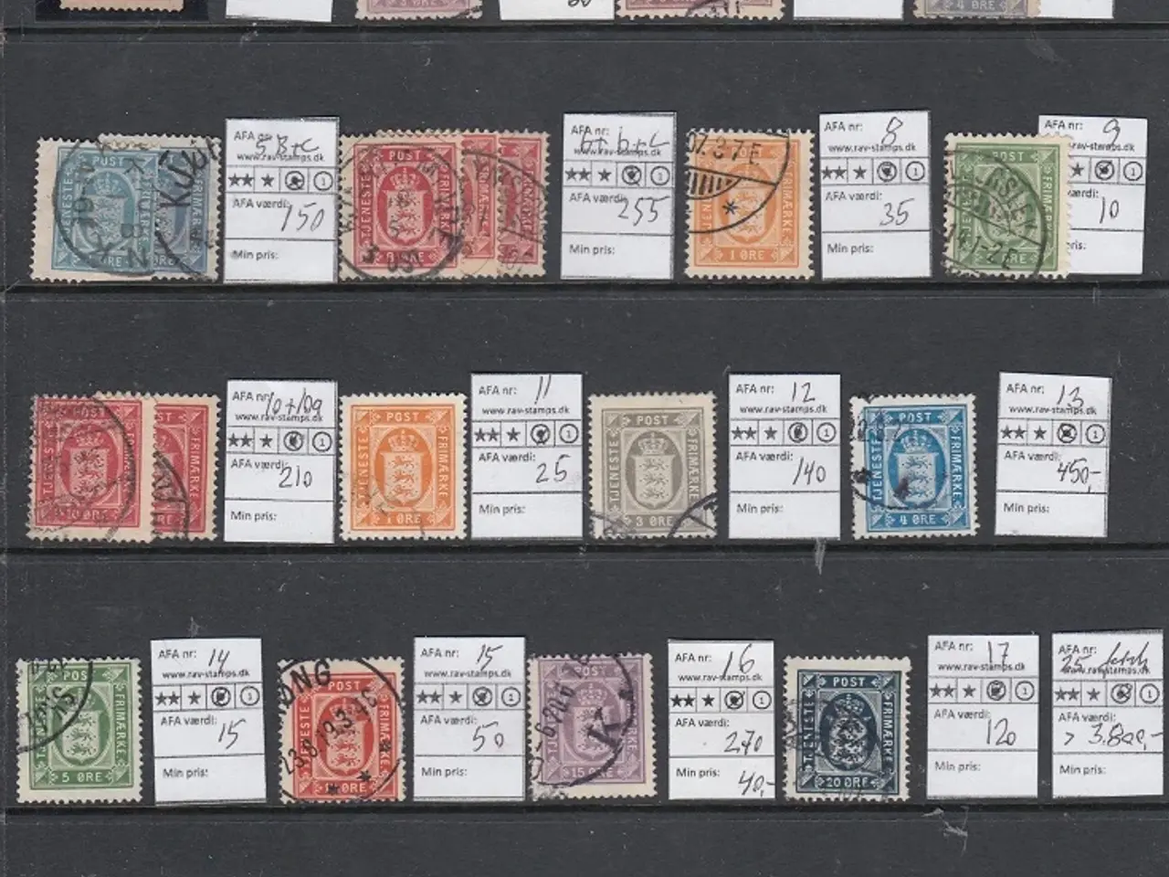 Billede 1 - DK. 25 forskellige tjenestemærker. AFA 3.800 kr.