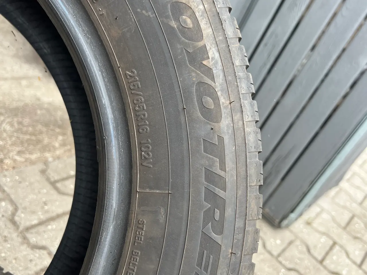 Billede 6 - 2 Stk Vinterdæk 215/65R16