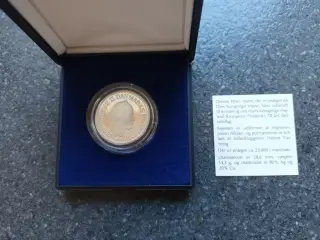 10 kr 1986 sølv i kapsel og etui.