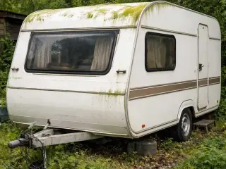 Gammel Campingvogn købes