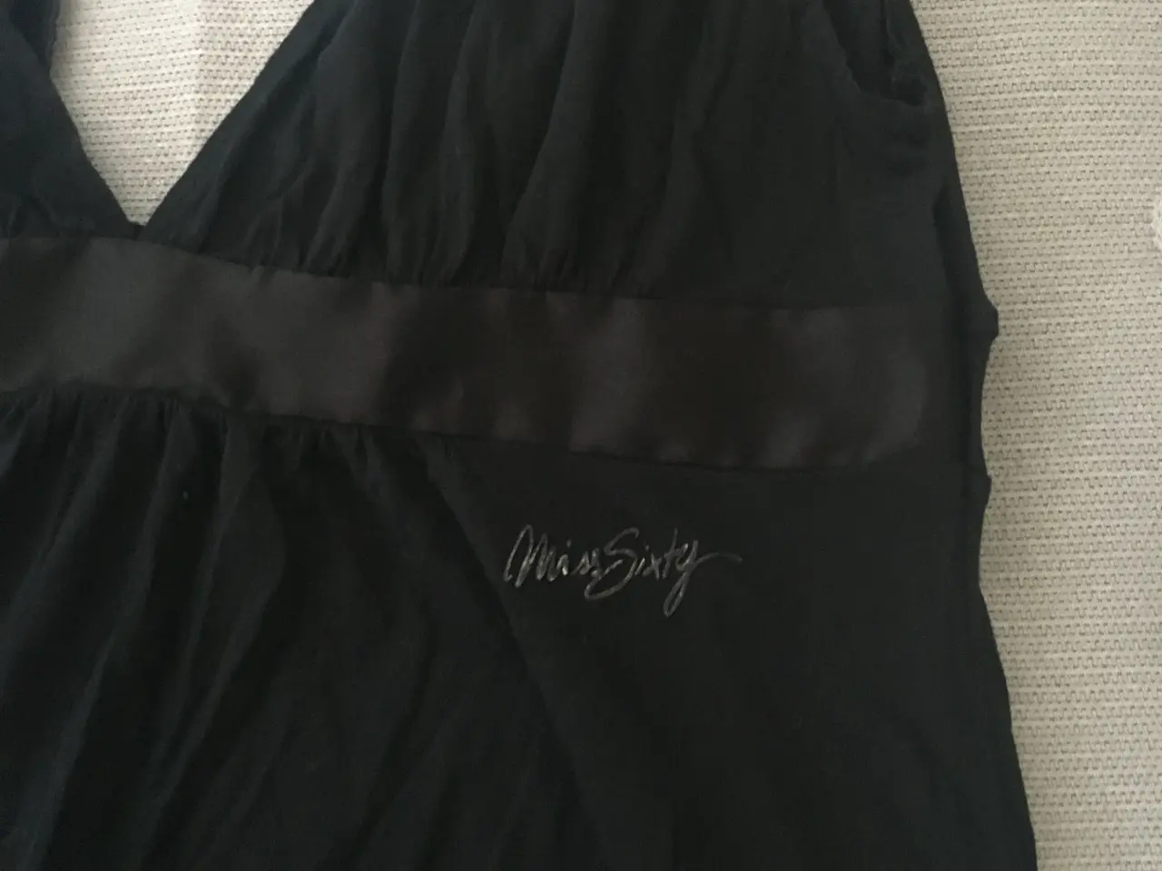 Billede 1 - Helt ny Miss Sixty sort top str. 36