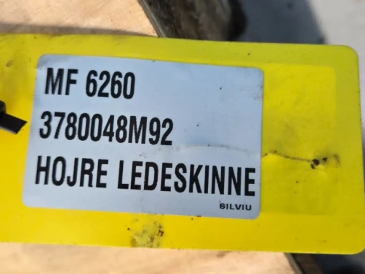 Billede 15 - Massey Ferguson 6260 Ledeskinne R. 3780048M92