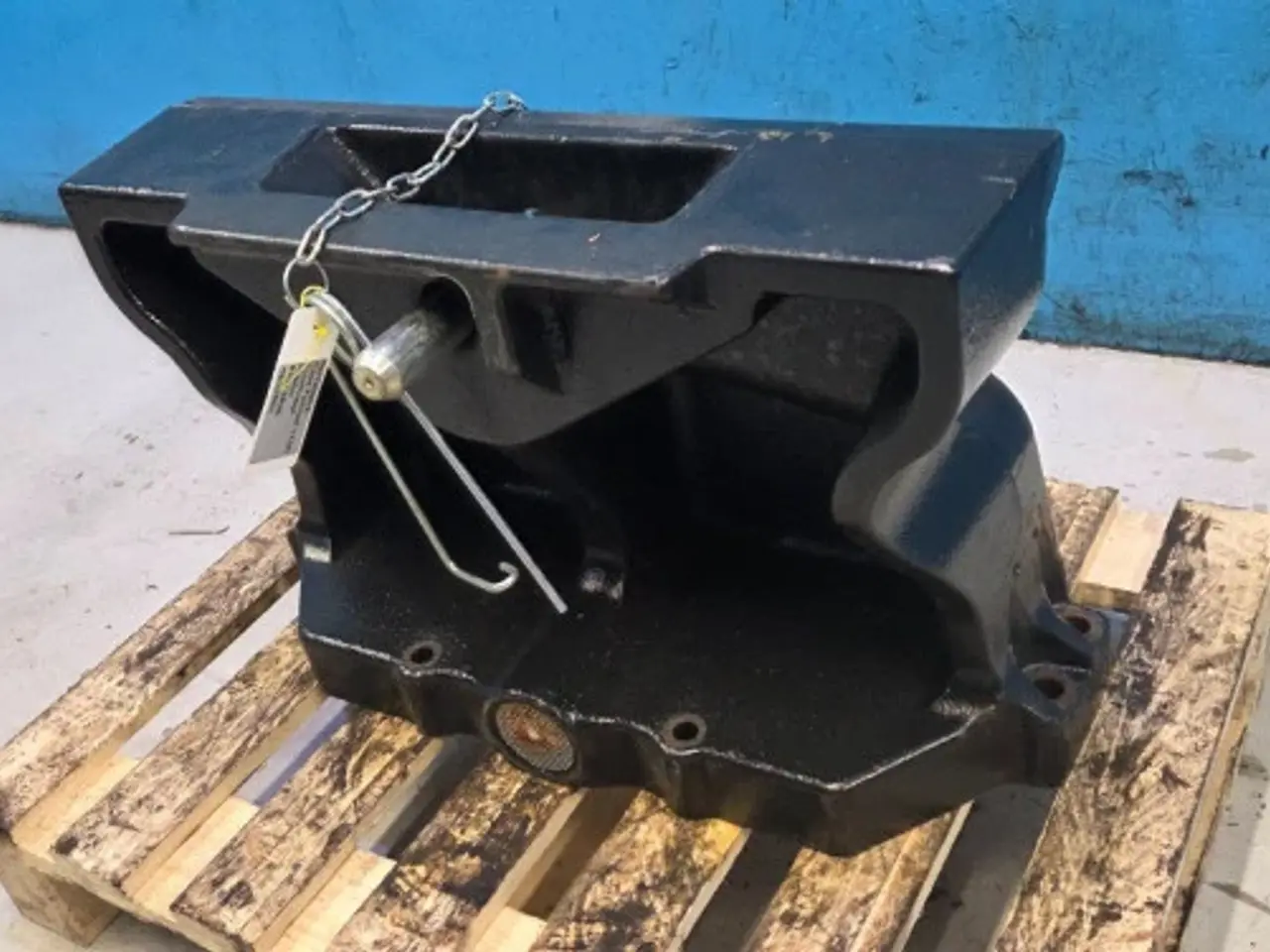 Billede 15 - Case Farmall 115C Frontvægt Holder 84313805