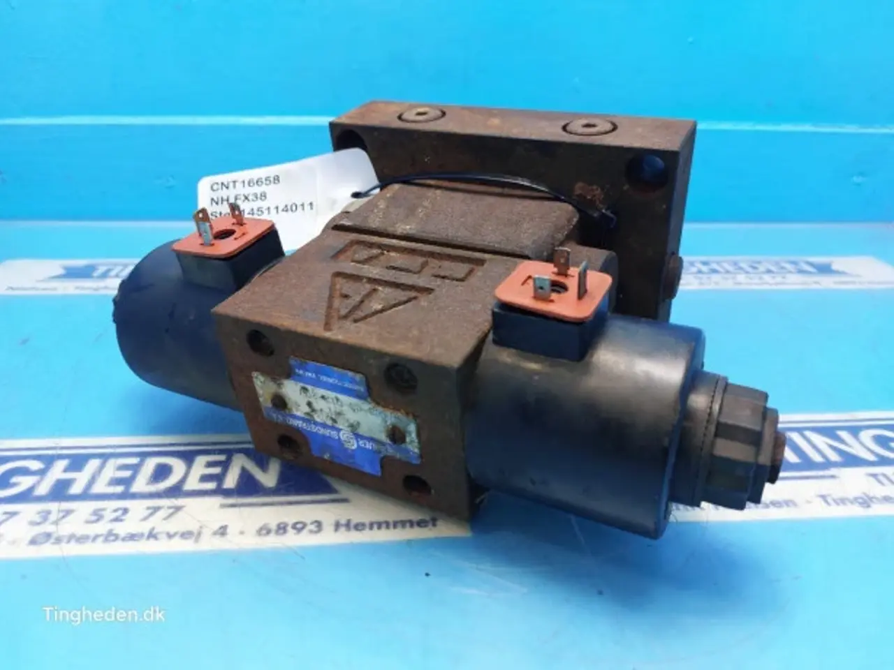 Billede 9 - New Holland FX38 Ventilblok 84069154