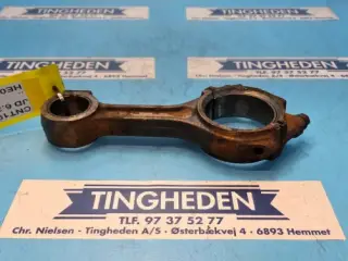 John Deere 6359T Plejlstang R80032
